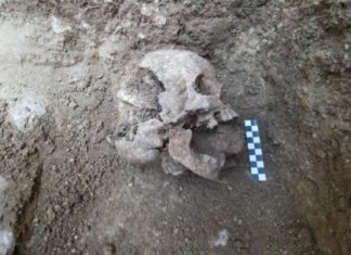 Trovato lo scheletro di un ” bambino vampiro ” in Umbria di 1.500 anni fa bambino vampiro