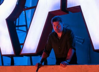 Domino - Recensione